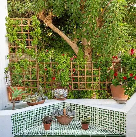 Quiet Near The Beach, Pool And Garden * Marbella